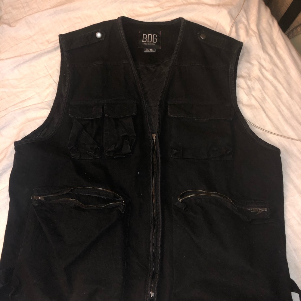 Denim utility vest